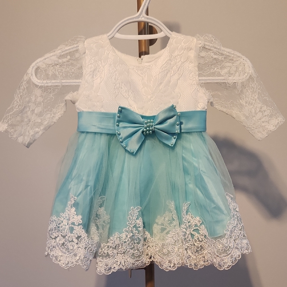 Elegant White and Blue Lace Dress with Bow